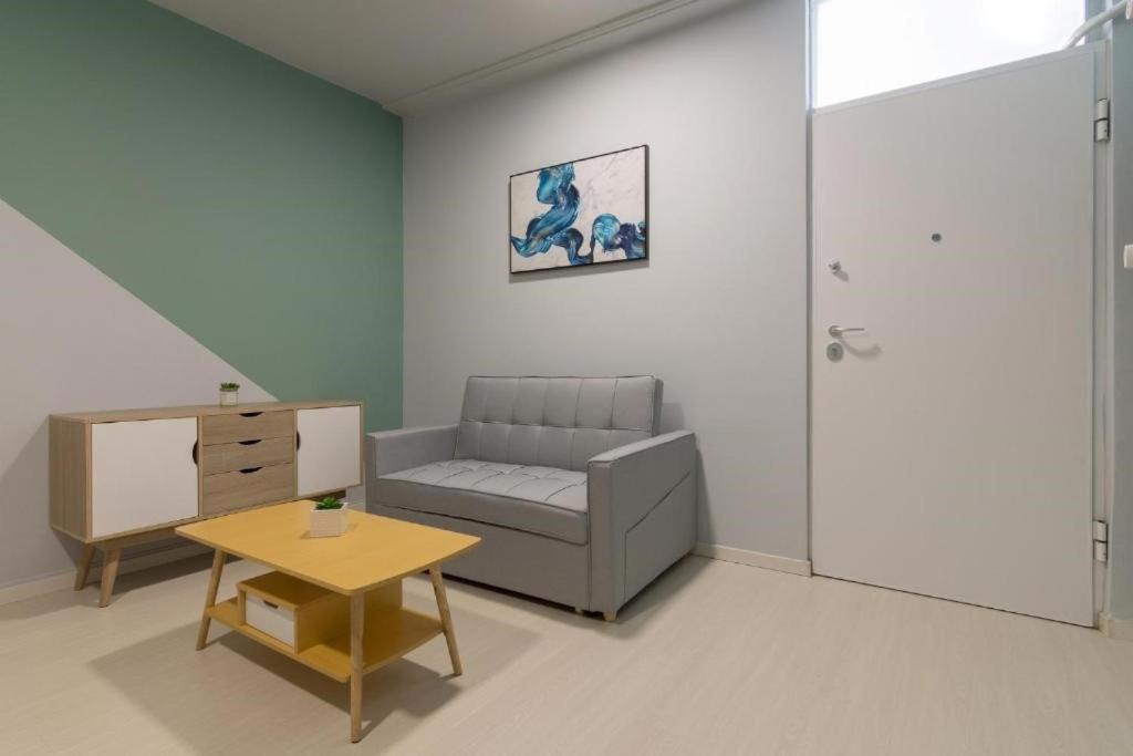 Piraeus Urban Style Studio #2 Διαμέρισμα Εξωτερικό φωτογραφία